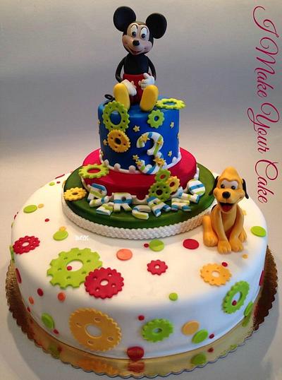 Mickey Mouse - Cake by Sonia Parente