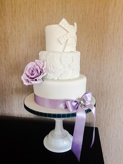 Windmill Wedding  - Cake by Lisa Salerno 