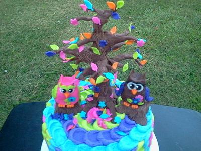 bright owl cake - Cake by Christina