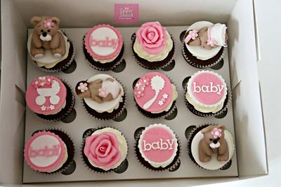 Baby shower cupcakes - Cake by shahin