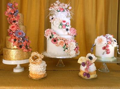 sweet table flowers - Cake by Paola Manera- Penny Sue