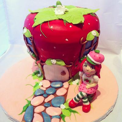 Strawberry short cake   - Cake by Dorje Desserts