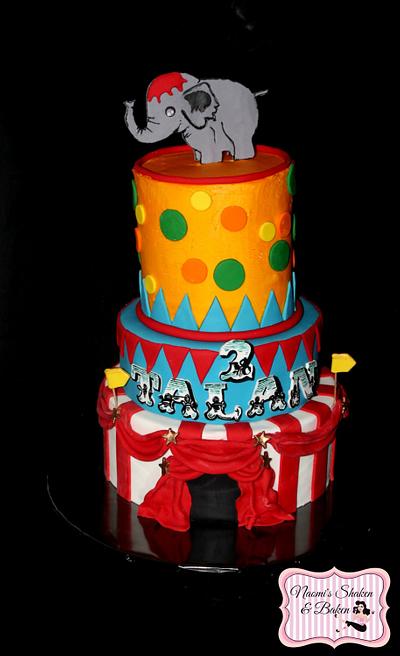 Step RIGHT up Circus is in Town - Cake by Naomi's Shaken & Baken