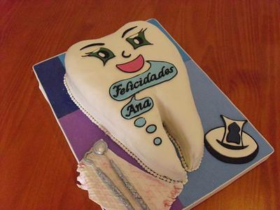 CAKE DENTIST - Cake by Camelia