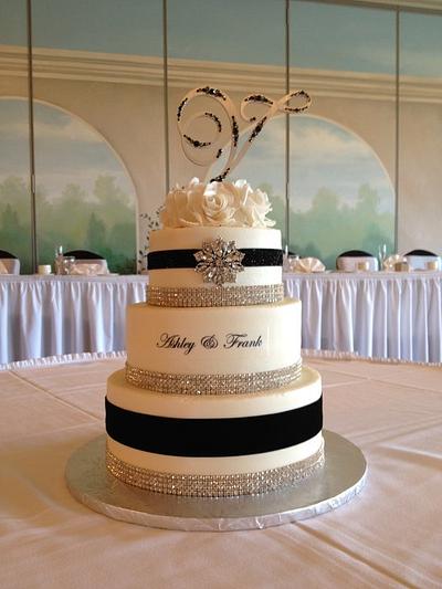 Black and White Wedding - Cake by Jennie 