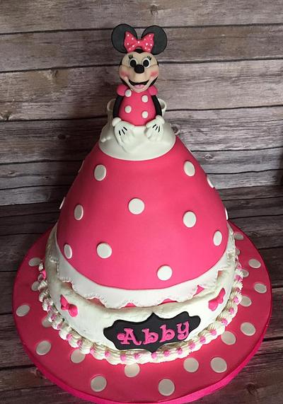 red minnie mouse dress cake