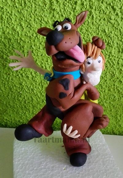 Scooby Doo and Shaggy Cake Topper Fondant - Cake by Taartmama
