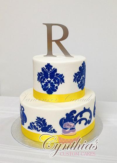 Small wedding cake - Cake by Cynthia Jones