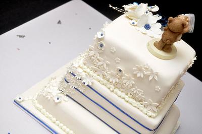 my first wedding cake - Cake by Rachel Oneil