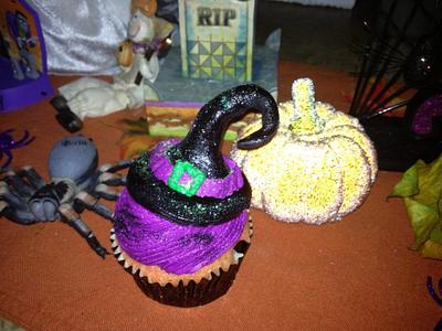 Witches Hat - Cake by beth78148