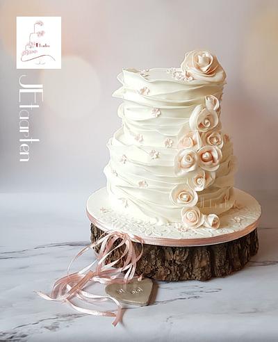Wednesday weddingcake... - Cake by Judith-JEtaarten