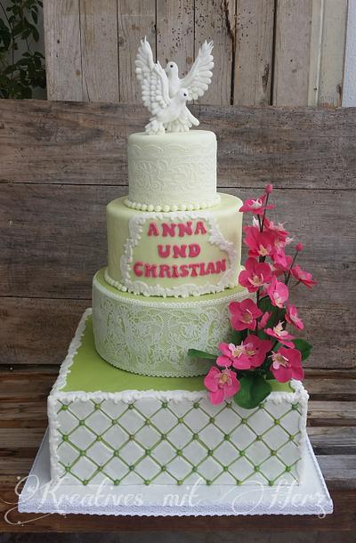 A Weddingcake - Cake by Heike Darmstädter