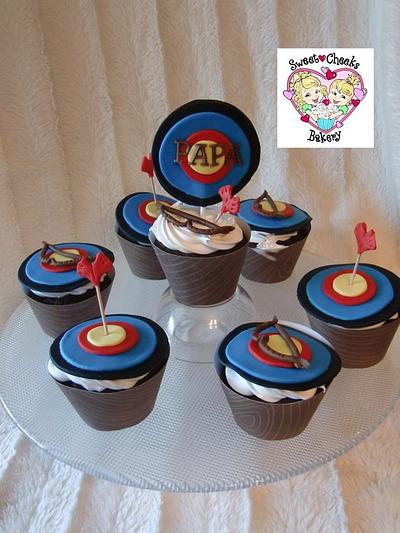 Papa's Archery Cupcakes - Cake by Jenny