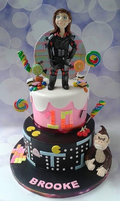 Wreck it Ralph & retro gaming  - Cake by Jenny Dowd