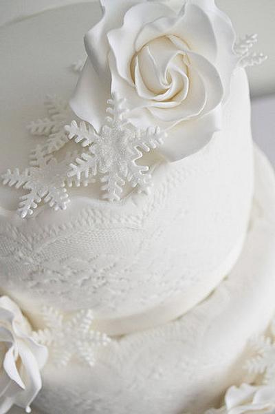 Snowflakes & Sparkle Wedding Cake - Cake by Sugar Ruffles