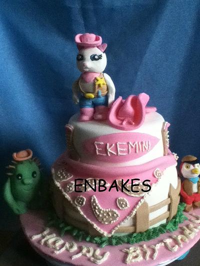 Sheriff Callie  - Cake by Enbakes