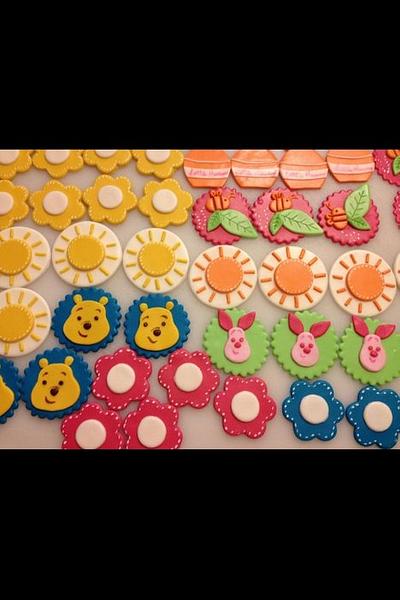 Winnie the Pooh baby shower toppers - Cake by Ohmygorgeouscakes