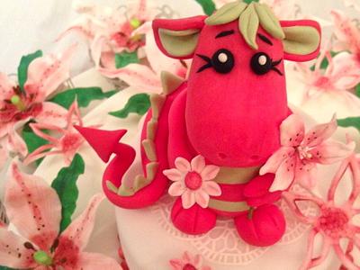 Lilies and Dragons - Cake by Elli Warren