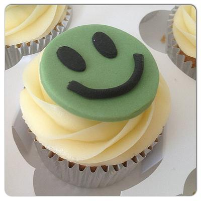 NAS Smiley Face Cupcakes - Cake by Janine Lister