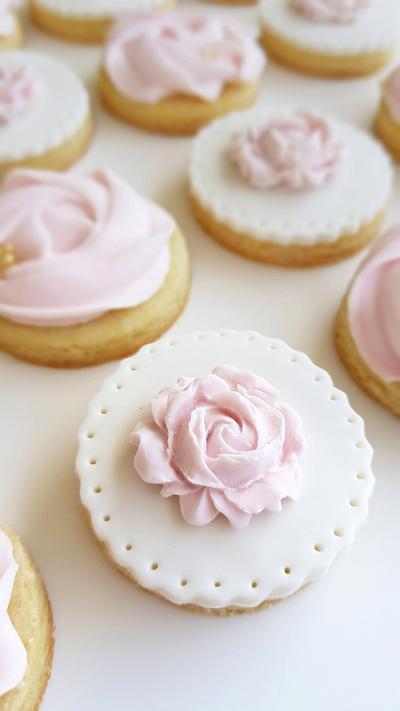 Bridal shower cookies  - Cake by Buttercut_bakery