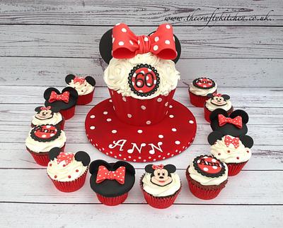 Mini Mouse cakes for a 60th Birthday - Cake by The Crafty Kitchen - Sarah Garland