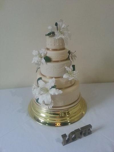 Daughters Wedding - Cake by Carole's Cakes