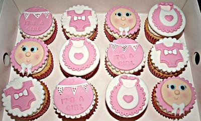 Babyshower cupcakes - Cake by Deb-beesdelights