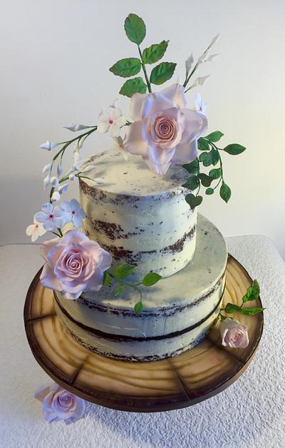 naked with roses - Cake by Andrea