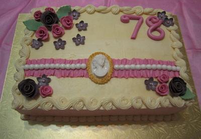 Cameo Cake - Cake by Michelle