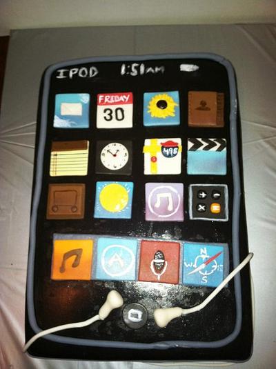 Ipod - Cake by Maureen