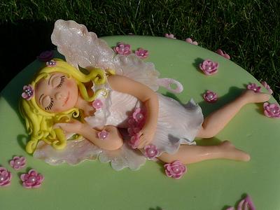 SLEEPING FAIRY - Cake by Lucie