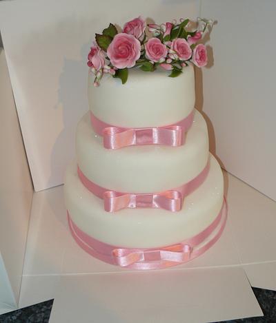 Pink and white basic wedding cake   - Cake by Krazy Kupcakes 