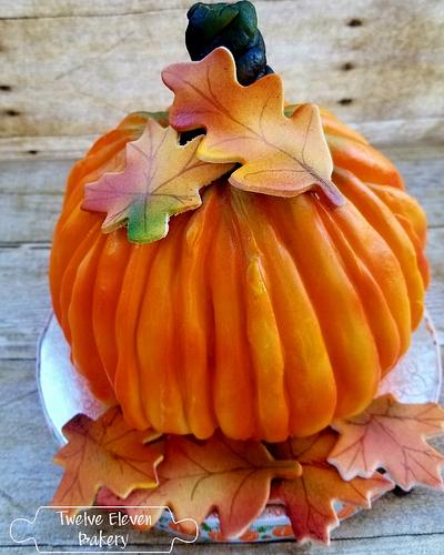 Pumpkin Pie Pumpkin Cake - Cake by Shannon @ Kitchen Witch Chronicles 