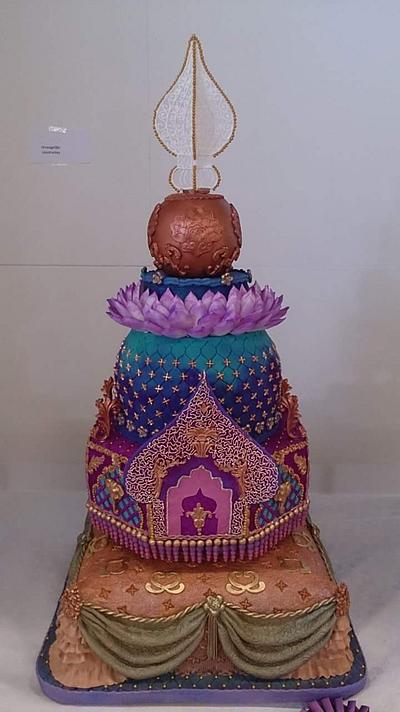 Royal wedding cake! 🌸 - Cake by silvia ferrada colman