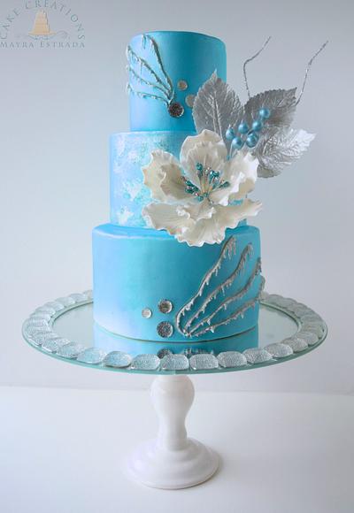 A Blue Winter - Cake by Cake Creations by ME - Mayra Estrada