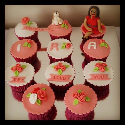 Pink Cupcakes - Cake by novita