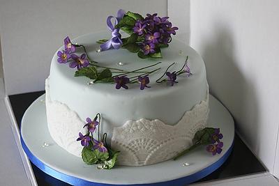 Sweet violets - Cake by Anniesap