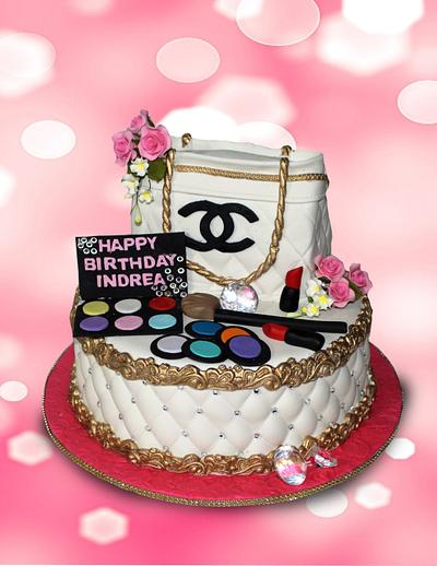 Liliane Cupcake - Makeup birthday cake 😋😍🎂💋💄💄 #hammamet... | Facebook