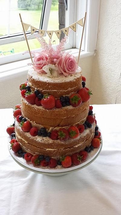 Naked Cake - Cake by Tracey Lewis