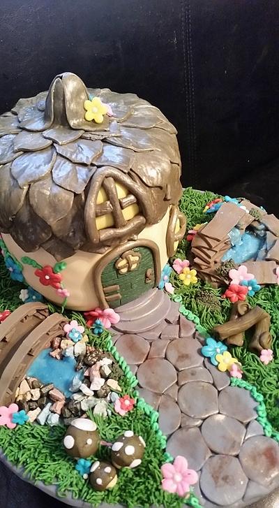 Fairy garden house - Cake by JACKIE