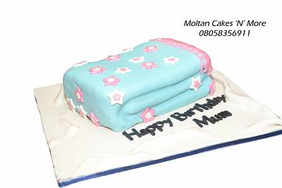 Wrapper Cake - Cake by Moltan Cakes 'N' More
