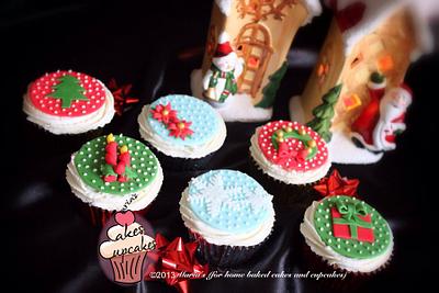 Christmas cupcakes 2013 - Cake by Maria's
