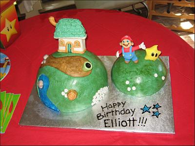 Super Mario Galaxy Cake - Cake by Tami Chitwood