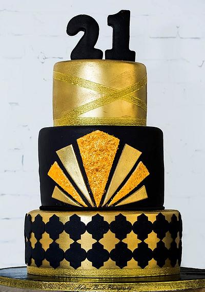 HAPPY 21ST MEGZ - Cake by The Cupcake Tarts