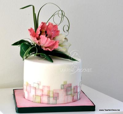 An other cake with wafer paper squares and parrot tulips - Cake by Jannet