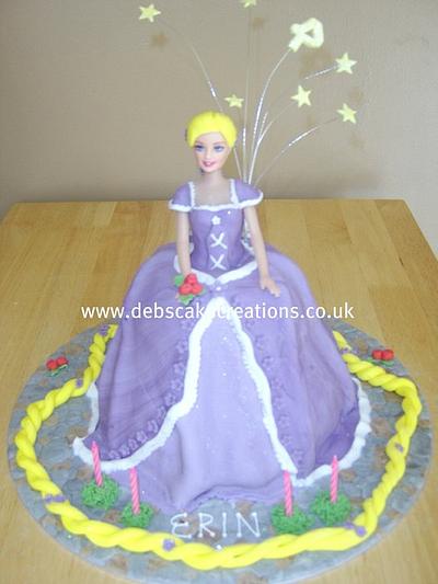 Rapunzel - Cake by debscakecreations