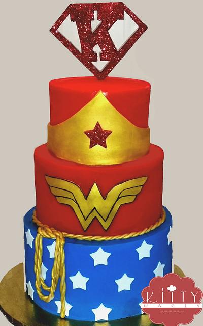 Wonder Woman Cake - Cake by Crys 