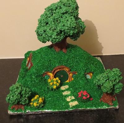 Hobbit House - Cake by Audrey's