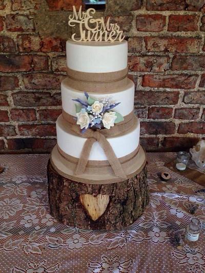 Natural themed wedding cake  - Cake by Swirly sweet