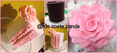 Double barol with rose - Cake by marieke